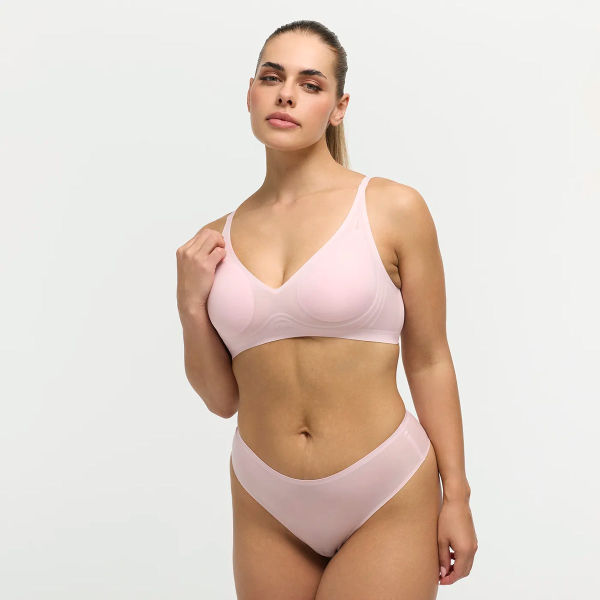 Natural Cooling Air Sense Light Push Up Bralette