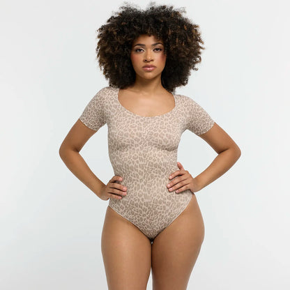 T-Shirt Bodysuit Sculpting Shapewear mit Slip