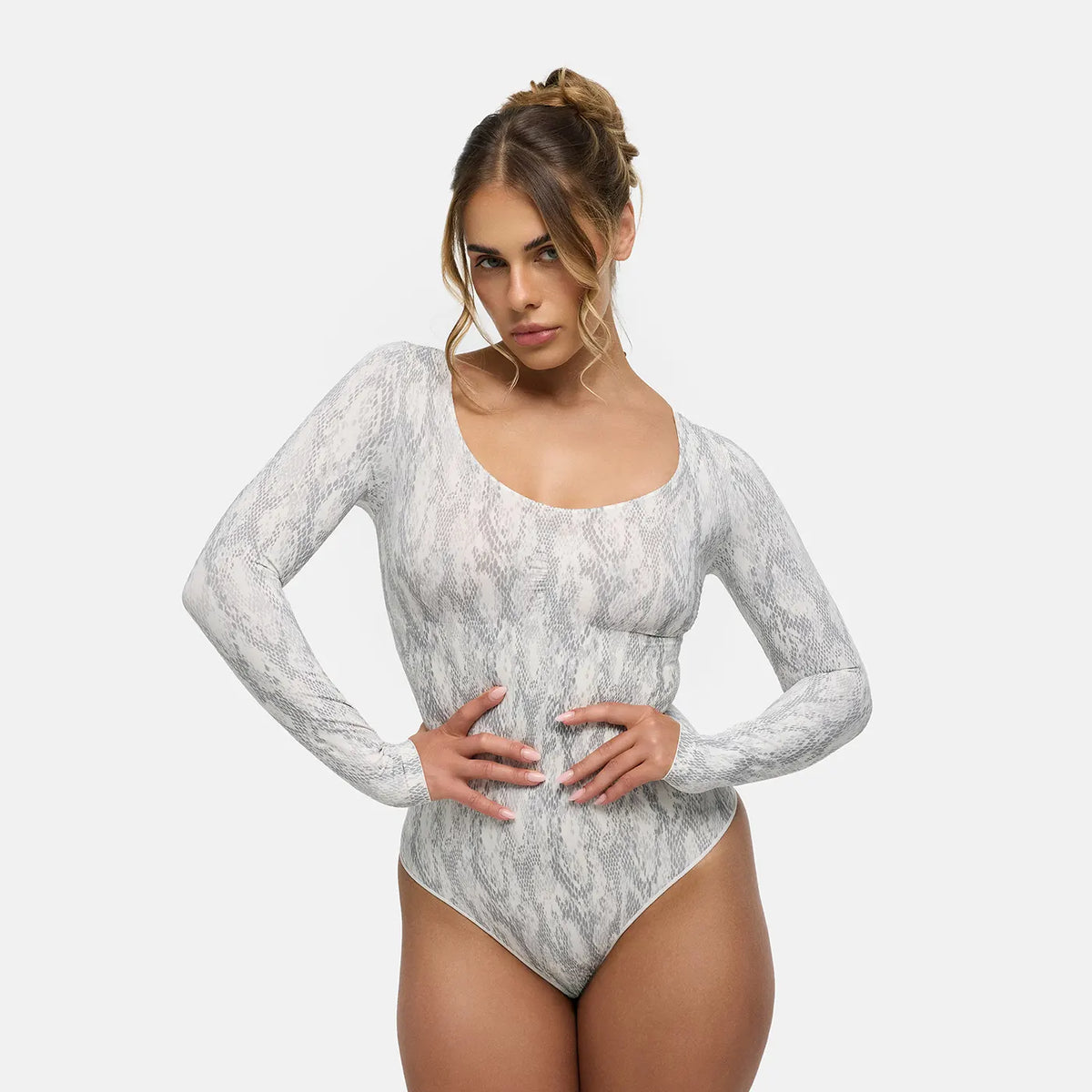 Bodysuit Sculpting Shapewear Longsleeve mit String