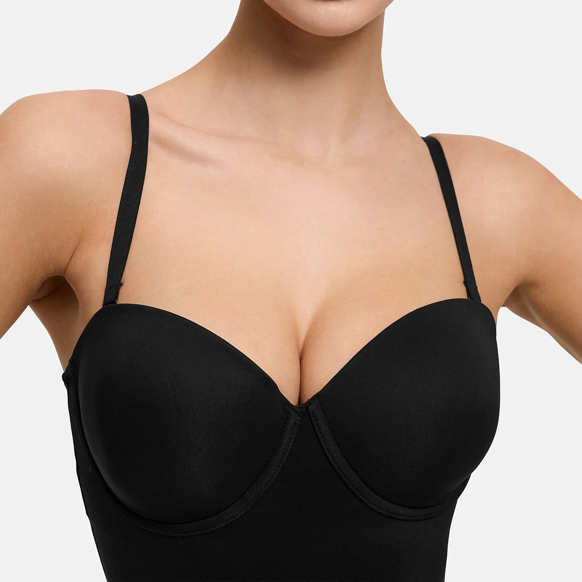 Push-Up Bodysuit mit String